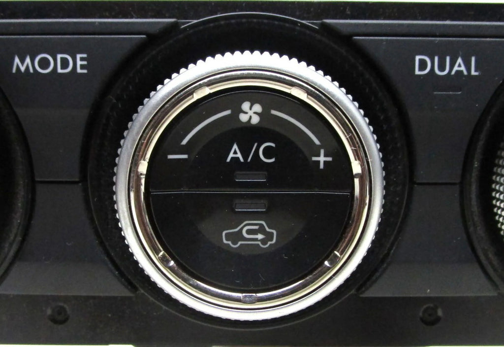 Pre-Owned Subaru Forester Automatic Dual Zone Climate Control W748