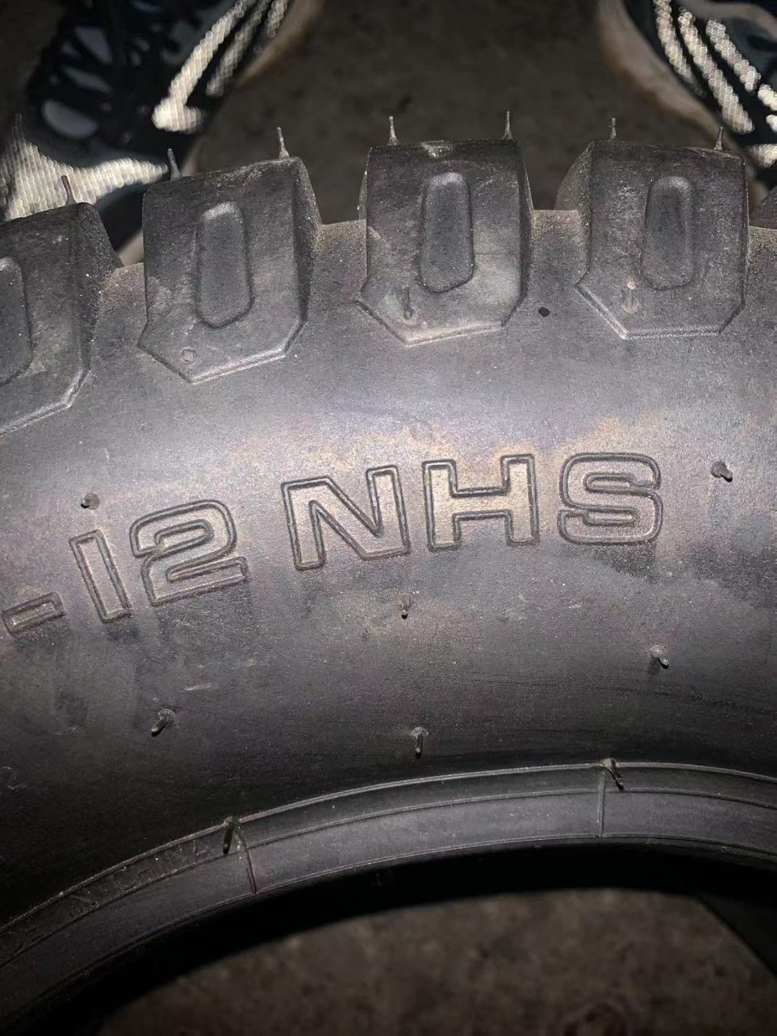 Pack of 2 Tubeless Turf Tires 24x12-12 4Ply V844