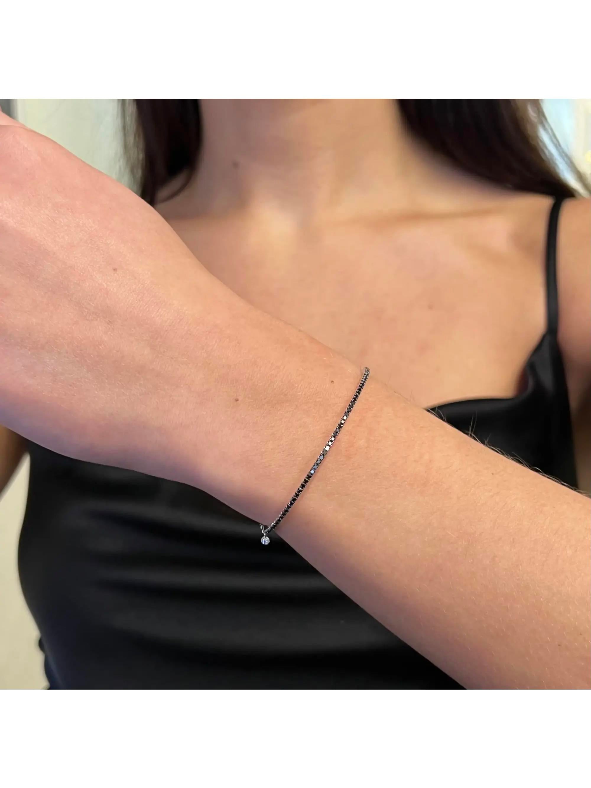 Black Diamond Bracelet 18K White Gold F22195
