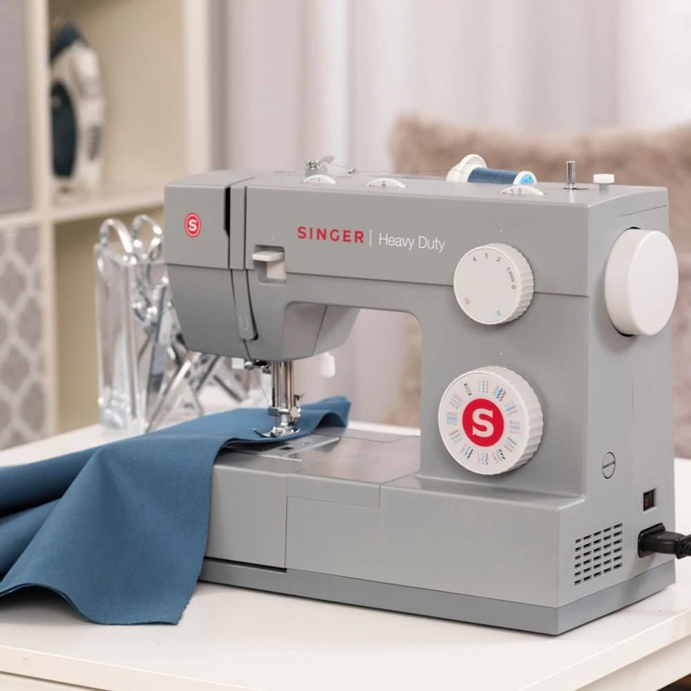 Heavy Duty Sewing Machine S546850