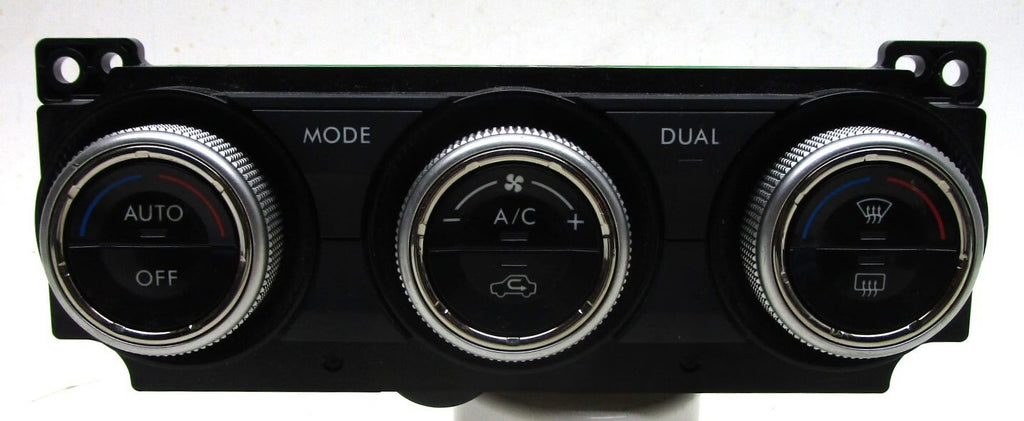 Pre-Owned Subaru Forester Automatic Dual Zone Climate Control W748