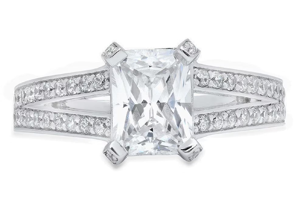 18K White Gold Emerald Cut Diamond Engagement Ring size 4 O559