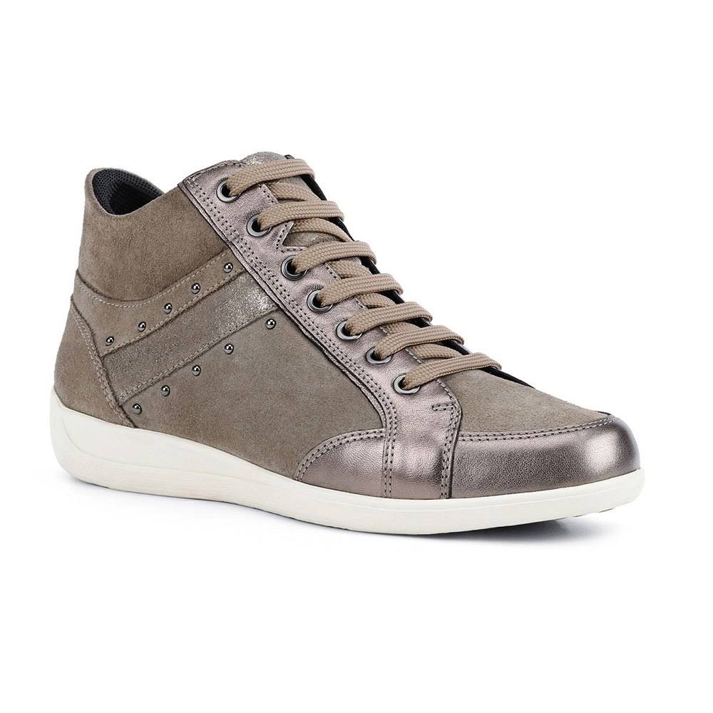 Myria Trainers 6 V547