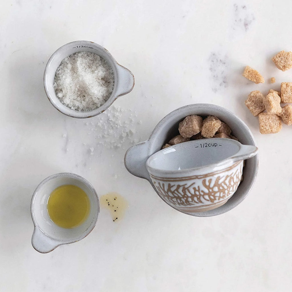 White Stoneware Measuring Cups, Set of 4 A223